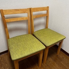 ニトリ　ダイニングテーブルセット　2人掛けテーブルの画像