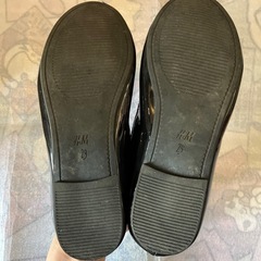 H&M 黒 リボン付きバレエシューズ フォーマルシュー19cmの画像