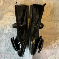 H&M 黒 リボン付きバレエシューズ フォーマルシュー19cmの画像