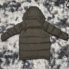 GUESS アウター フリーサイズ ゆったりサイズの画像