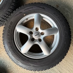 17インチタイヤホイールセット スタッドレスの画像