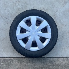 履き替え無料スチールホイール付きスタッドレスタイヤ155/65R14 75Qの画像