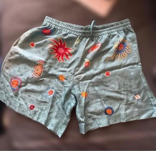 ルイ・ヴィトン ショートパンツ