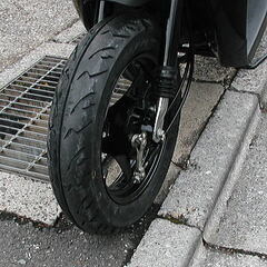 スズキ チョイノリ 　超美品 中古、黒、セルモーター付き　埼玉～引き取り限定です（落札者様手配の陸送可）の画像