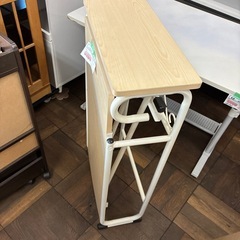 バタフライ　ダイニングテーブルの画像