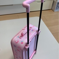 マイメロ、キャリーケースの画像
