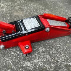 油圧フロアジャッキの画像