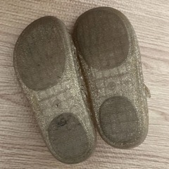 キラキラメッシュサンダル15センチの画像
