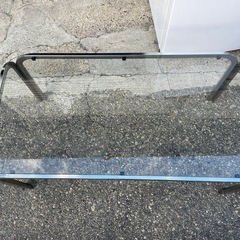 ガラステーブルの画像