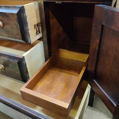 【愛品倶楽部柏店】北海道民芸家具 HOKUMIN ドレッシングチェスト カバ材使用の画像
