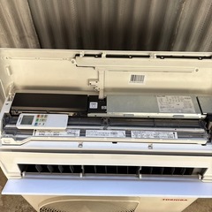 取付込み 美品 東芝　2022年製 14畳用 4.0kw 100Vの画像