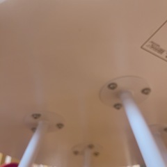 【12/28までに引取希望】LOWYA 丸ダイニングテーブルの画像