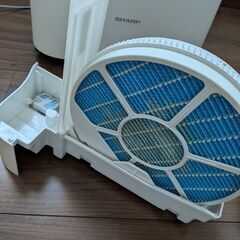 加湿空気清浄機　SHARPの画像