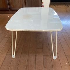 簡易テーブルの画像