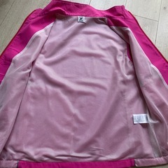 courrègesクレージュスポーツウェアセットアップ ランニングウォーキングの画像