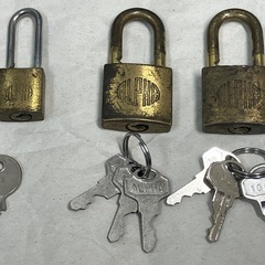 ★ ALPHA 南京錠 3個 NO.1000-25mm×2個 NO.1000-15mm×1個 鍵付き 防犯 キーロック セキュリティ 収納 旅行 トランクの画像