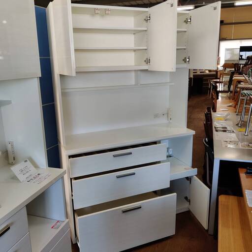 愛品倶楽部柏店】NITORI ニトリ 3枚扉キッチンボード ソレル120KB 幅