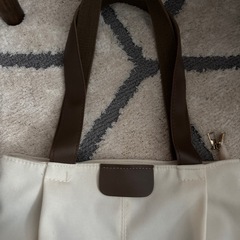 ファフナー付トートバッグの画像