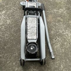 油圧フロアジャッキの画像