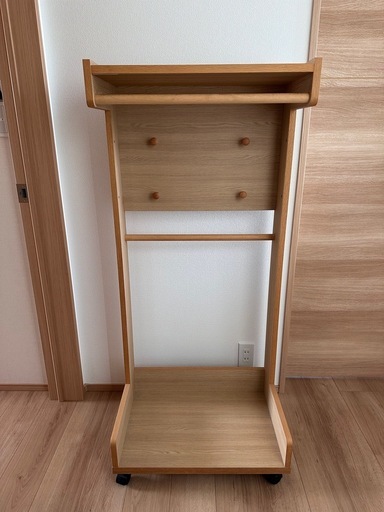 	カリモク家具　karimoku 
ハンガーラック