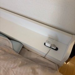 ベッドフレーム(+マットレス)の画像