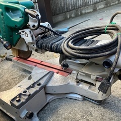 卓上スライド丸のこ【レーザーマーカ付】 のこ刃径216mm C8FSHの画像