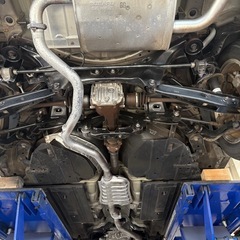 走行距離9.1万Km　車検R9.6迄　スバル　インプレッサ　2.0ｉ4WD　アイサイト　走行距離9.1万Km　車検R9.6迄　事故歴なし　ナビ　Rカメラ　フルセグTV　Bluetooch　ETC　本革シート　シートヒーター装備　フォグライト　プッシュスタート　スマートキー2個などの画像