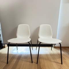 ikea デスク&チェアの画像