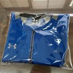 UNDER ARMOUR  ウインド　ハーフジップジャケットの画像