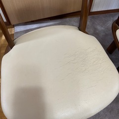 回転する椅子の画像