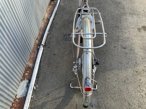 759  パナソニック新機種電動アシスト自転車vivi26インチシルバー系アルミボディー