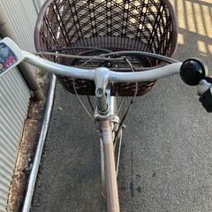 759  パナソニック新機種電動アシスト自転車vivi26インチシルバー系アルミボディーの画像