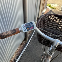 759  パナソニック新機種電動アシスト自転車vivi26インチシルバー系アルミボディーの画像