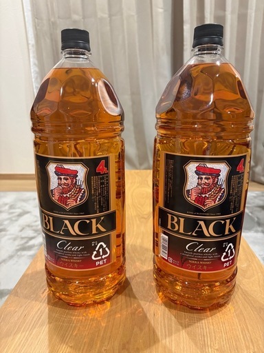 ブラックニッカウイスキー4L ２本