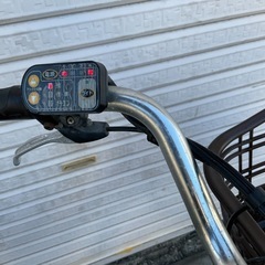 763  ヤマハ新機種電動アシスト自転車pasnatura26インチブラウンアルミボディーの画像