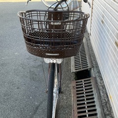 763  ヤマハ新機種電動アシスト自転車pasnatura26インチブラウンアルミボディーの画像