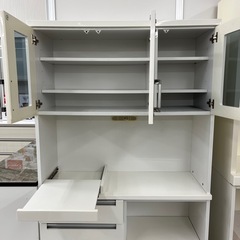 ★食器棚★の画像
