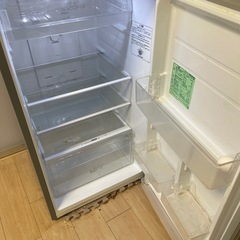【お譲り　汚れあり】2ドア冷凍冷蔵庫　ハイセンスHR-B2302の画像