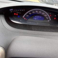 車　フリード　トヨタの画像