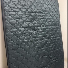 ダブルマットレスの画像