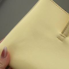 韓国SPAブランドのバッグの画像