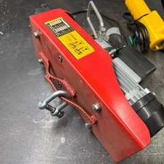 100v 200kg電動ウィンチ クレーンの画像