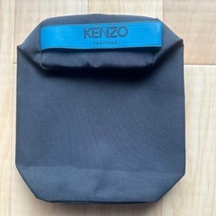 新品　ケンゾー　ポーチ　KENZOの画像