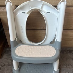 子供用補助便座の画像