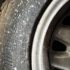 中古タイヤの画像