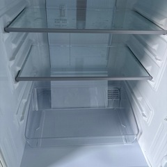 SHARP 冷蔵庫 SJ-D14E-Wの画像