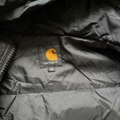Carhartt ダウン Sサイズの画像