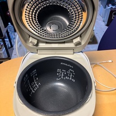 パナソニックのIHジャー炊飯器「SR-HAC10」の画像