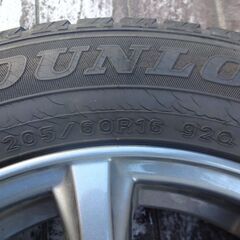 スタッドレスタイヤ DUNLOP WINTERMAX　206/60R16  ホイールセット4本　の画像