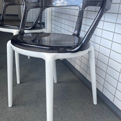 ダイニングチェア２脚の画像